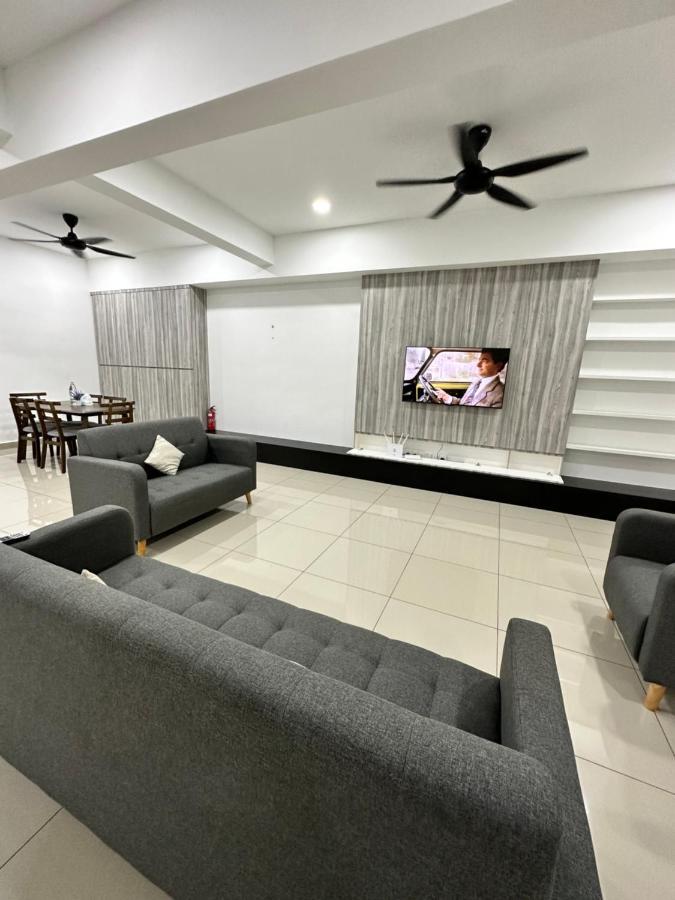 Manjung Vermogen Stay-Wi-Fi+Ktv Sitiawan Exterior photo