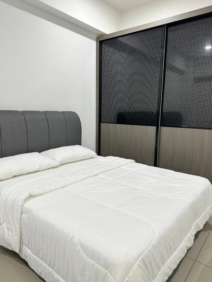 Manjung Vermogen Stay-Wi-Fi+Ktv Sitiawan Exterior photo